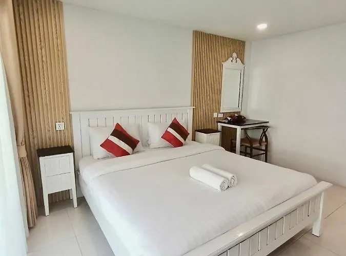 39 Living Apartment