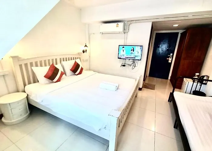 Apartment 39 Living Bangkok