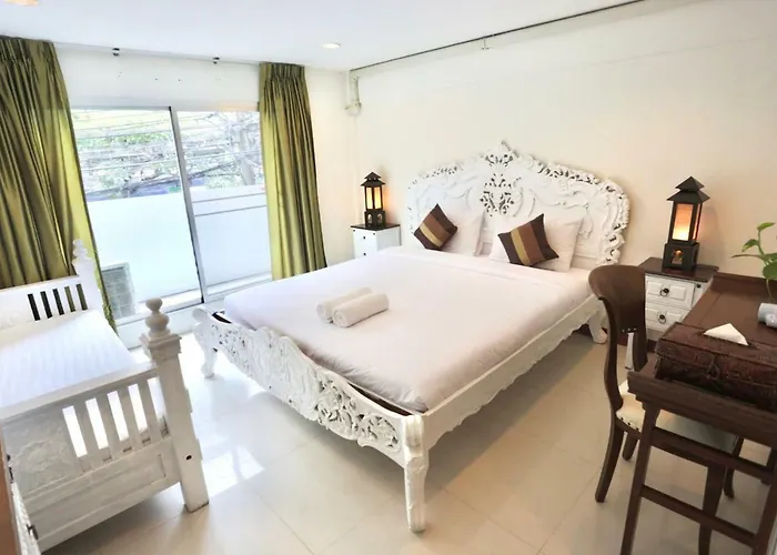 39 Living Bangkok