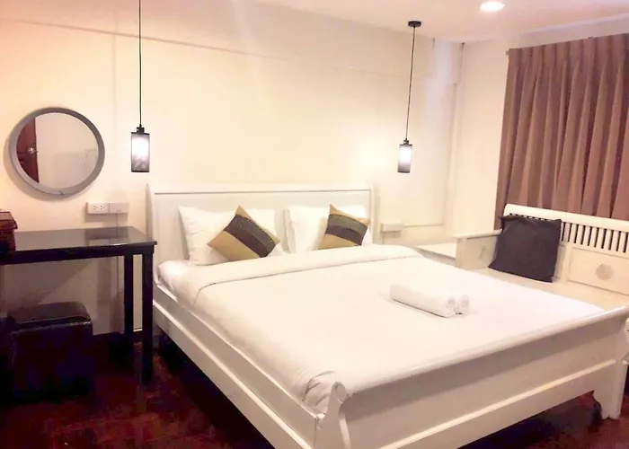 39 Living Apartment Bangkok
