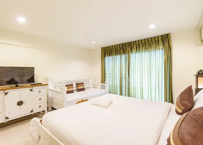 39 Living Apartment